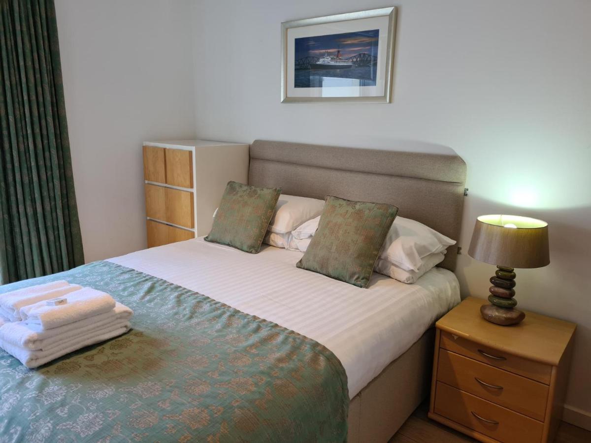 Апартаменты The Park - Holyrood Road With Free Parking Эдинбург Экстерьер фото